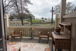205 Lakeshore Ct, Richmond, CA 94804-7424