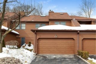 59 Hunt Dr, Muttontown, NY 11753-1147