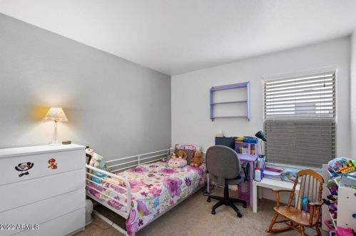 2130 Pinto Dr, Gilbert AZ  85296-3339 exterior