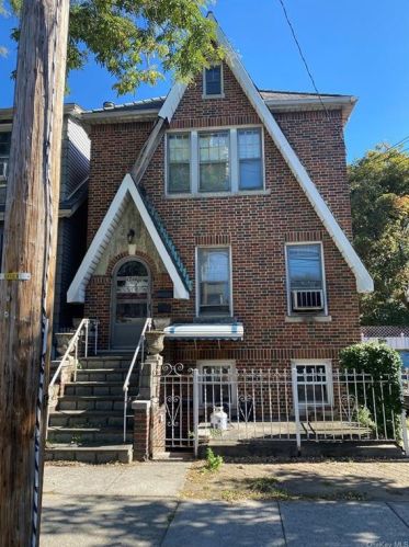 1420 Hollywood Ave, Bronx, NY 10461-6031