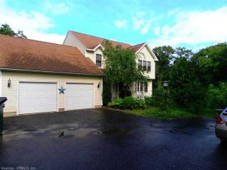 19 Elaine Ct, Waterbury, CT 06712-1852