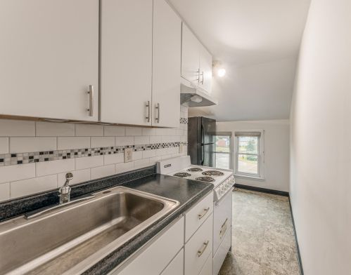 2741 63, Milwaukee WI 53210-2148 exterior