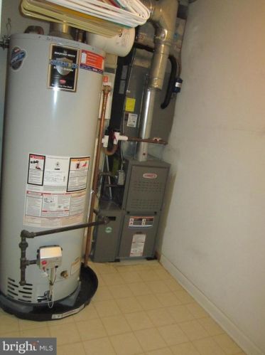 7702 Normandy Dr, Mount Laurel NJ  08054-5986 exterior