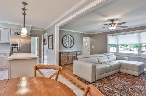 3174 Kingswood Dr, Darbydale OH  43123-3434 exterior