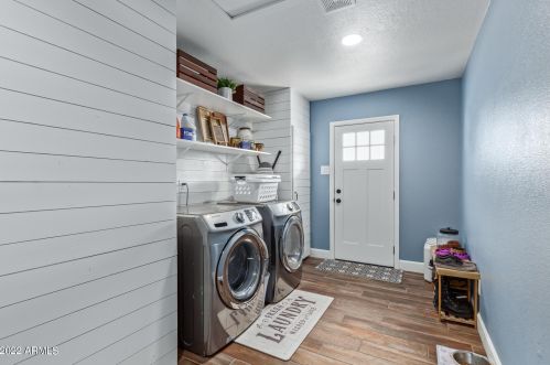 5502 Monte Cristo Ave, Glendale AZ 85306-2312 exterior