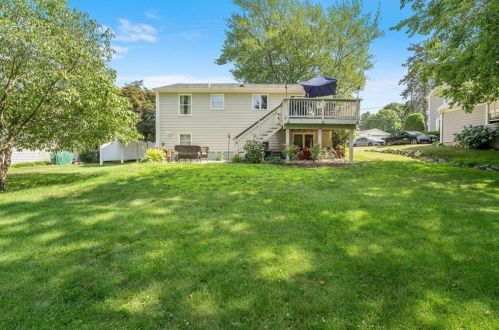131 Progress St, Lincoln, RI 02865-3012