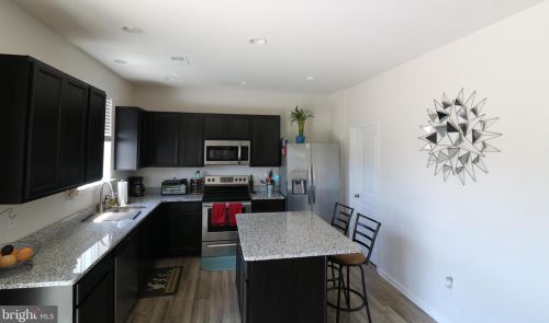 475 Sunshine Blvd, Frederica DE  19946 exterior