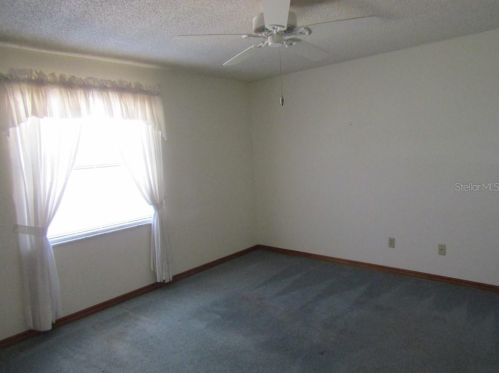7754 Cr 248b, Lake Panasoffkee FL  33538-3020 exterior