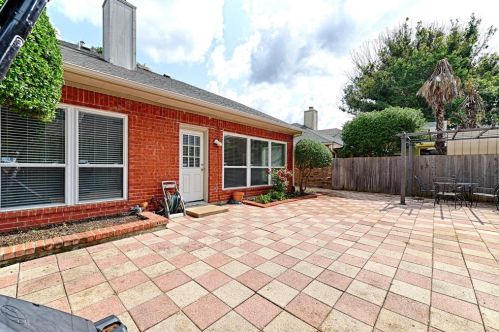 3832 Suffolk Ln, Plano TX  75023-1051 exterior