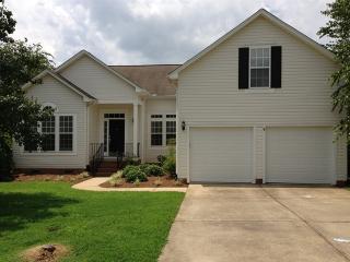 9 Avenel Ct, Simpsonville SC  29681-4382 exterior