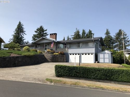 76 Skyline Ave, Tongue Point, OR 97103-6452