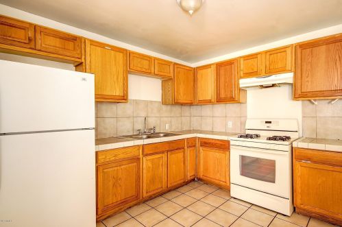 5711 35th Ave, Phoenix AZ 85053-1623 exterior