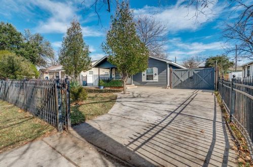 3433 Wayside Ave, Fort Worth, TX 76110-3647