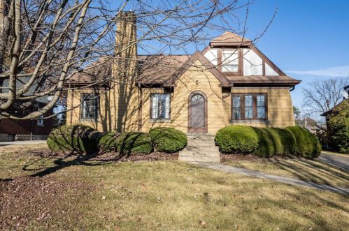 64 Arcadia Ave, Covington, KY 41017-2129