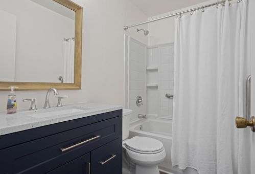 6423 Wexford Cir, Citrus Heights CA  95621-4923 exterior