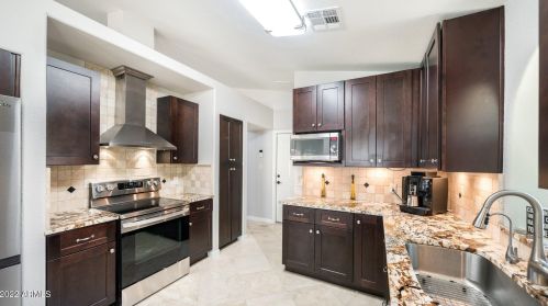 5714 Crocus Dr, Scottsdale, AZ 85254-3049