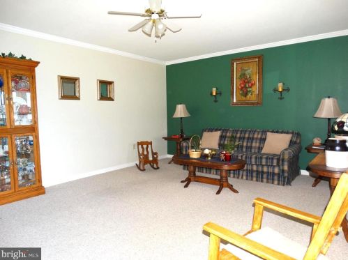 21 Holly Ct, Lees Cross Roads PA  17257-8749 exterior