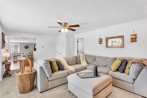 3374 37th Street Ext, Beaver Falls PA  15010-1156 exterior