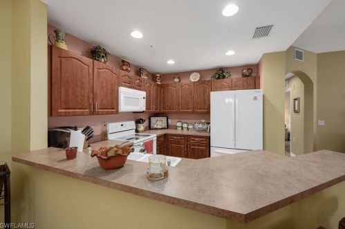 1504 50th St, Cape Coral, FL 33914-7470
