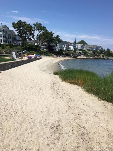 8 Yarmouth Rd, Norwalk CT  06853-1843 exterior