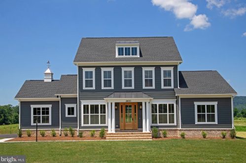 19714 Airmont Rd, Round Hill, VA 20141-1916