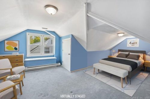 5 Van Buren Cir, Stamford CT  06906-2421 exterior