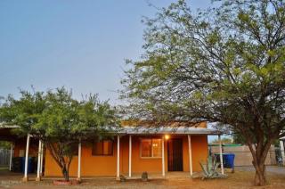 2520 Columbus Blvd, Tucson, AZ 85712-1929