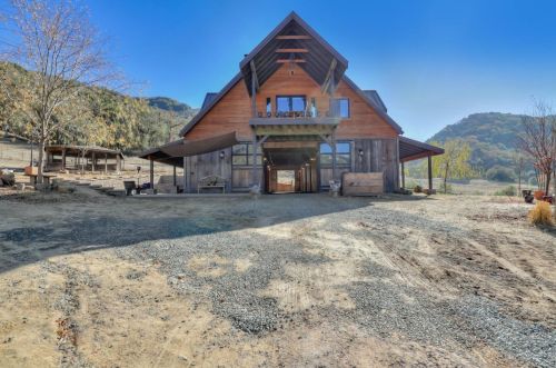 5900 Gilroy Hot Springs Rd, Gilroy, CA 95020-9720