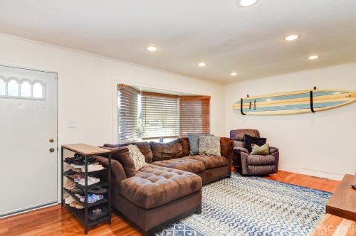 47 Charles Ter, Piscataway NJ  08854-5338 exterior