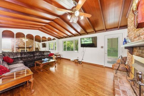 3833 Bach Buxton Rd, Amelia OH  45102-1011 exterior