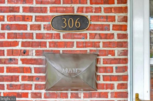 306 Blue Rock Rd, Wilmington, DE 19809-3218
