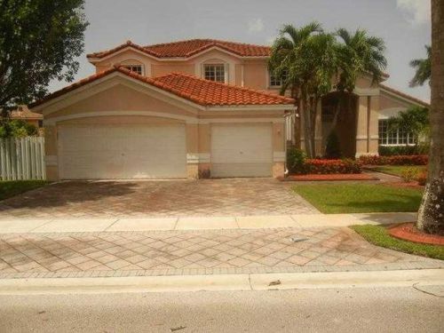 14401 38th St, Hollywood, FL 33027-3791