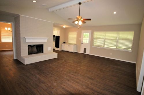 2918 Hamm Rd, Pearland TX  77581-5550 exterior