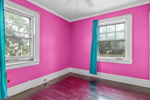 42 Park End Pl, East Orange NJ  07018-1113 exterior