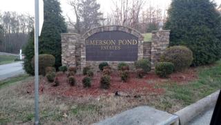 1709 Walden Cir, Salem, VA 24153-3913