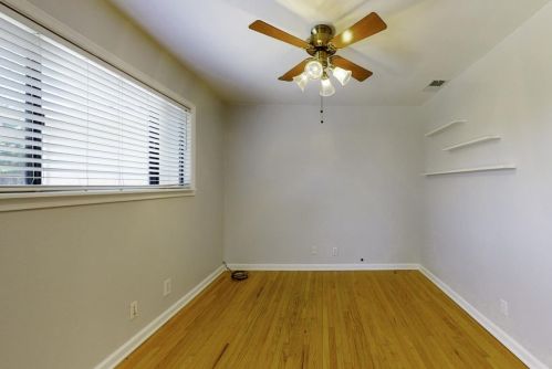 420 Sherwood Dr, Gilroy CA  95020-4221 exterior