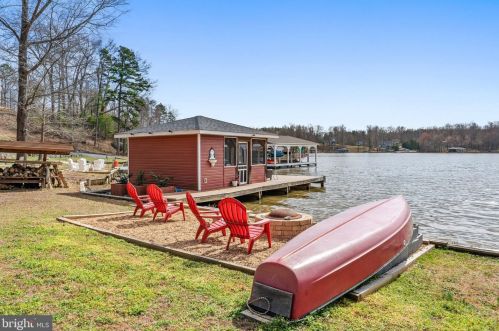 24234 Lands End Dr, Madison Mills VA  22960-3543 exterior