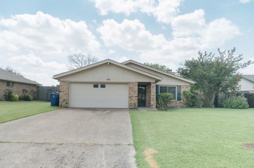 5102 Utah St, Greenville, TX 75402-6238