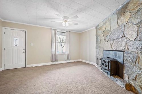 467 Oneida St, Pittsburgh, PA 15211-1219