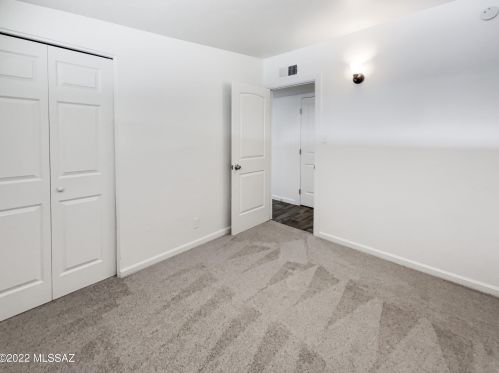 939 Nebraska St, Tucson AZ  85706-2333 exterior