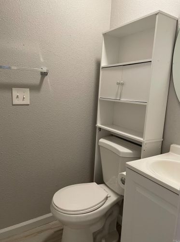 102 Thompson Ave, Ukiah CA  95482-6543 exterior