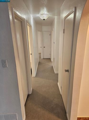 295 Alta Vista Way, Daly City CA  94014-1405 exterior