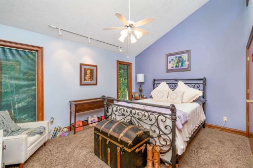 2709 Longbranch Rd, Hamilton KY  41091-8621 exterior