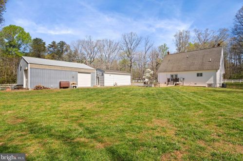 7518 Gold Dale Rd, Locust Grove VA  22508-2907 exterior