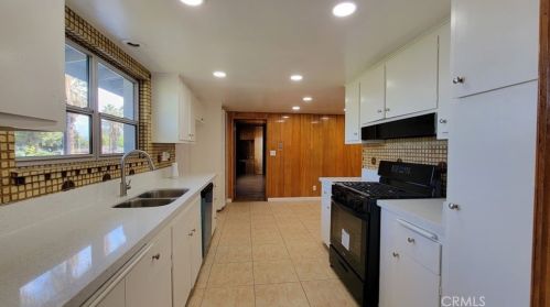 2024 Benedict Ave, Riverside CA  92506-3514 exterior