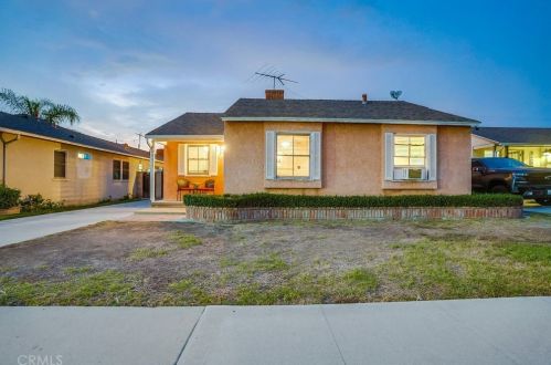 8637 Strub Ave, Whittier, CA 90605-1543