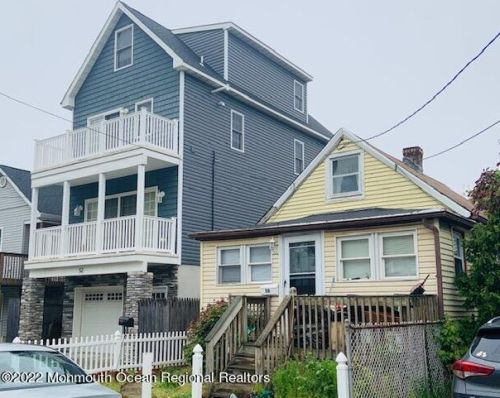 50 2nd St, Monmouth Hills, NJ 07732-1641