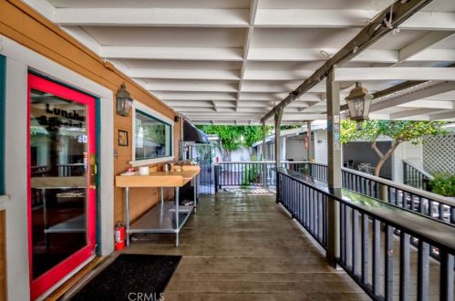 419 Commonwealth Ave, Fullerton CA 92832-2054 exterior