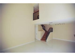 20911 Leeward Ct, Miami, FL 33180-3737