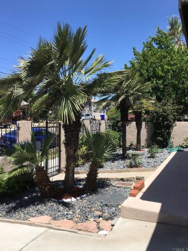 359 37th St, San Diego, CA 92113-1745